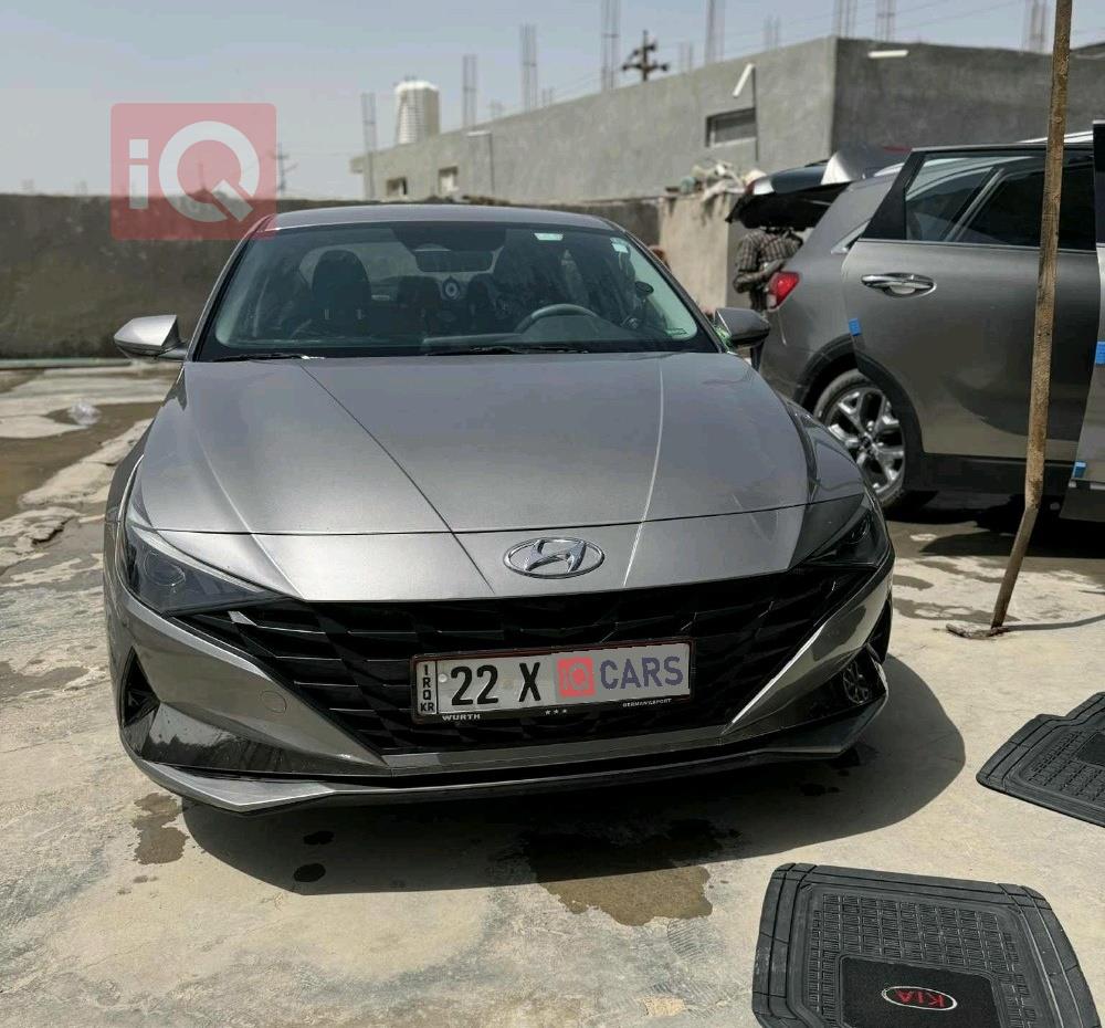 هیوندای ئەلەنترا